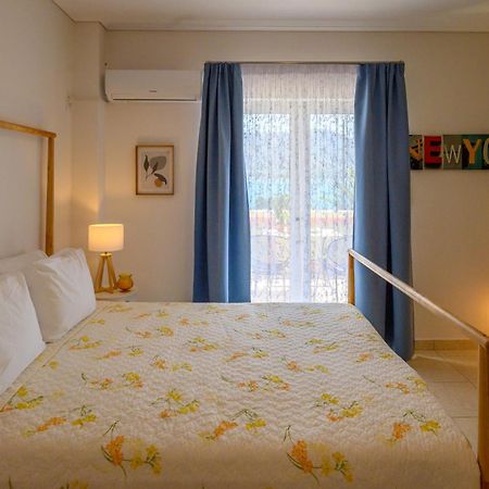 סלמיס Seaside Apartment מראה חיצוני תמונה